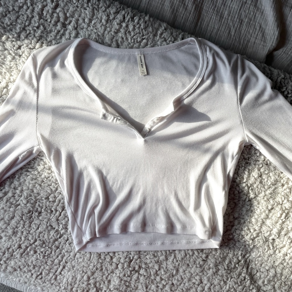 Aritzia - Sunday Best Long Sleeve